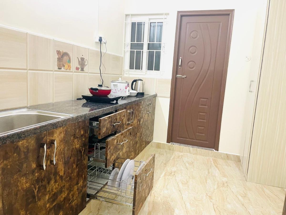 Lsr Service Apartments Tirupati Exterior photo